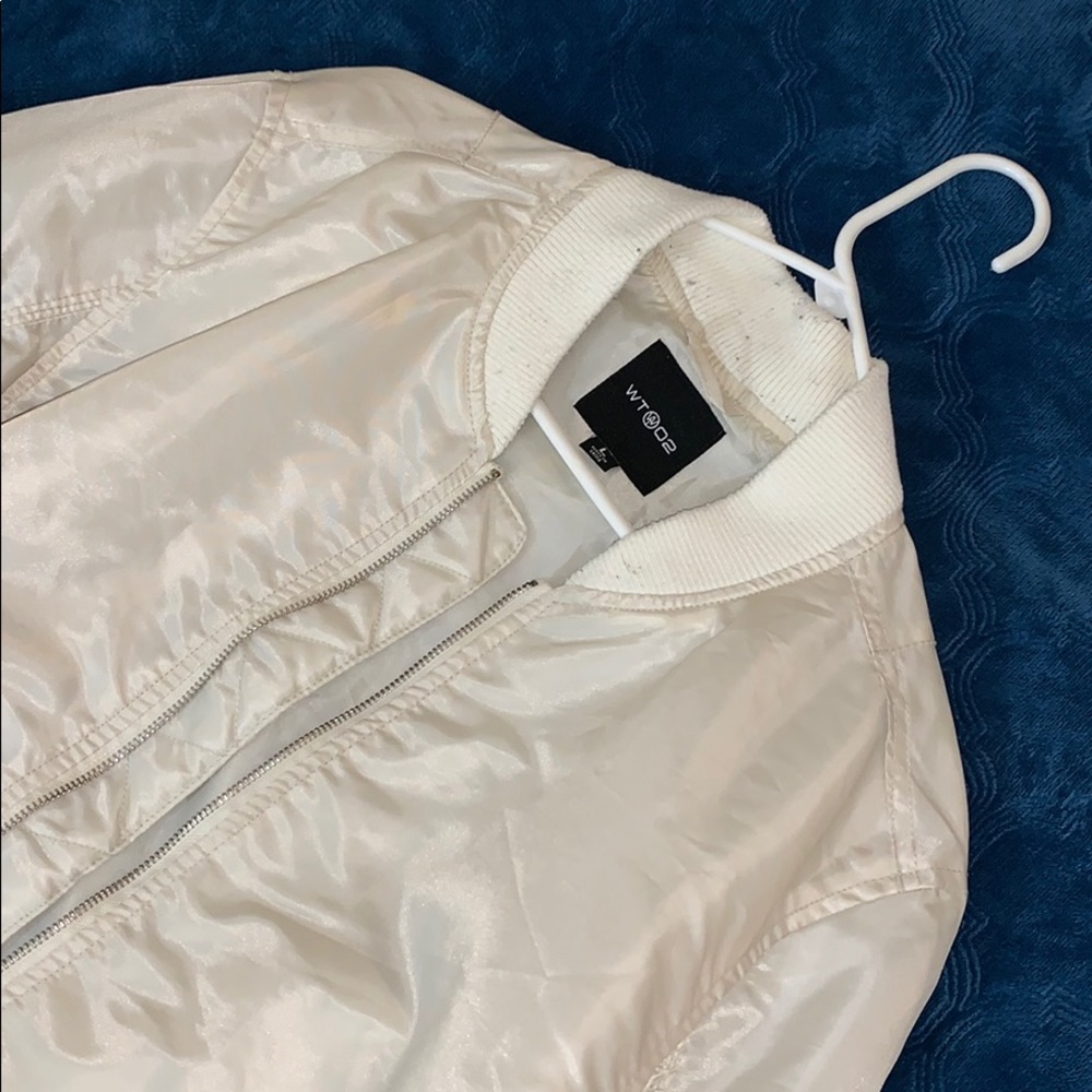 WT.02 Jacket - Picture 2 of 8